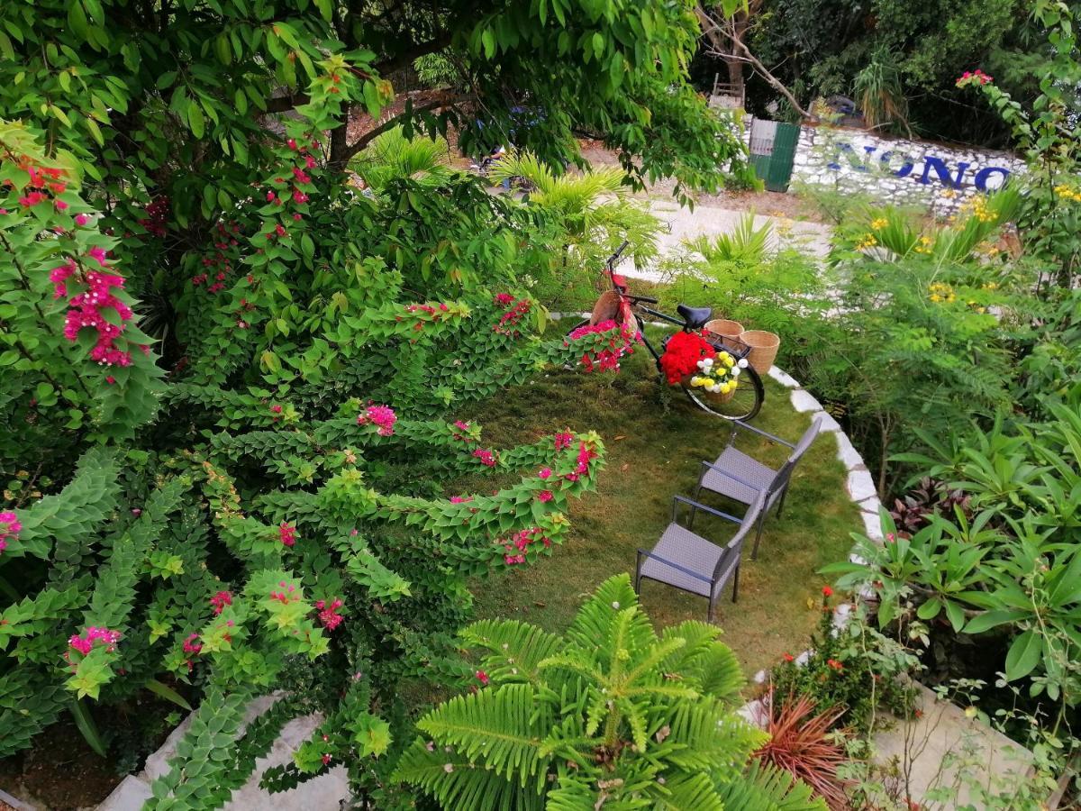 Bed and Breakfast Lonos Circle Romblon Exterior foto